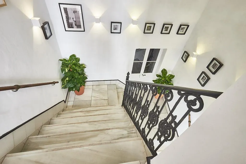 Hostal Bekkeh Vejer de la Frontera 0*,